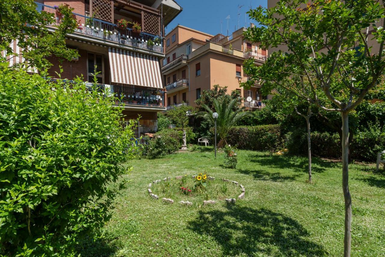 Roma Chic Flat Monte Mario Apartamento Exterior foto